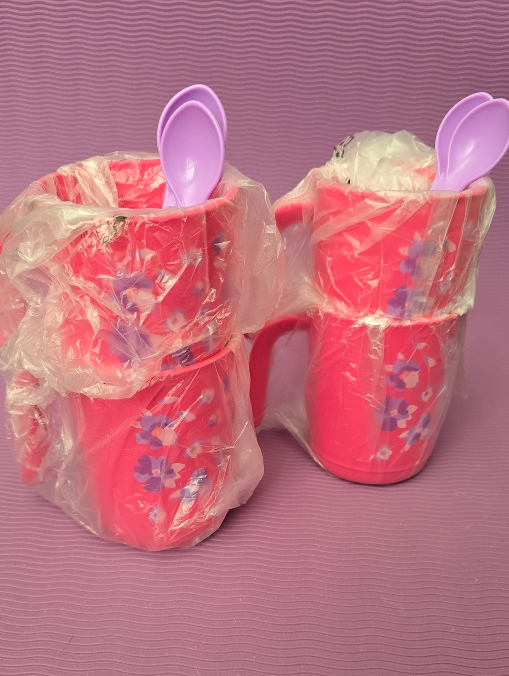 Pink Floral Disposable Plastic Party Mugs with Lilac Spoons - Set of 4